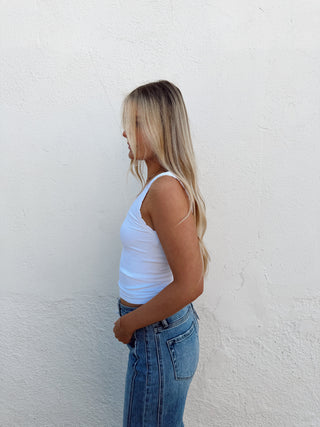 Scalloped Ribbed Tank - White
