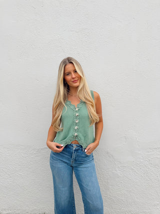 Soni Vest