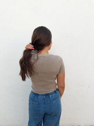 Wren Ribbed Knit Tee - Mocha