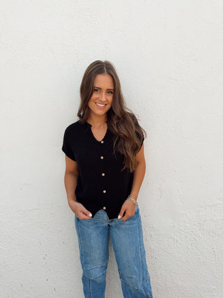 Brady Button Top