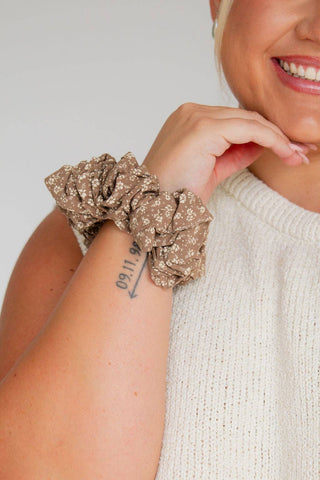 Neutral Floral Jumbo Scrunchie