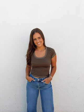 Sandy Striped Tee - Olive