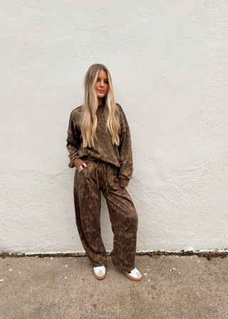 Karlie Barrel Pants