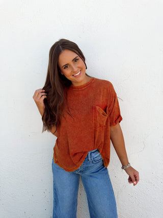 Riley Tee - Rust