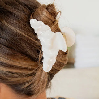 Cream Rippled Claw Clip