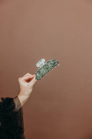 KAXI House of Her Zebra Acetate Claw - Two Sizes