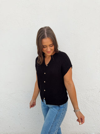 Brady Button Top