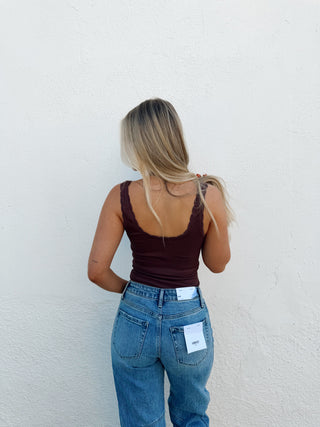 Scalloped Ribbed Tank - Brown