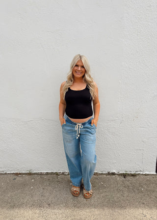 Tonia Jeans
