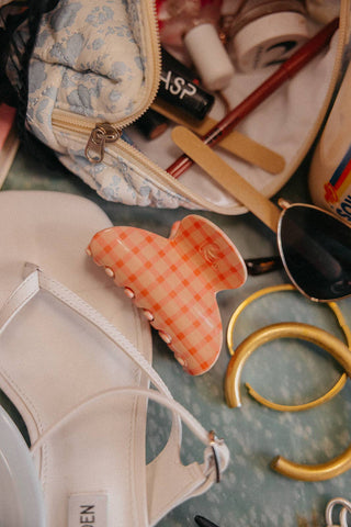 GIRLHOOD MIDI CLAW - Peach