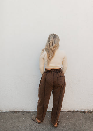 Benji Barrel Sweatpants - Brown