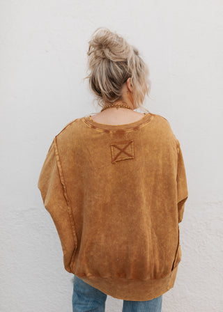 Cara Crewneck - Deep Camel