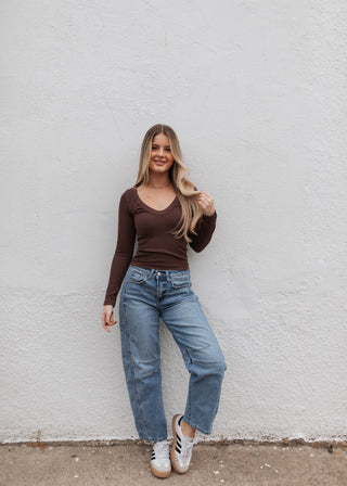 Basic Long Sleeve Ribbed Top - Brown
