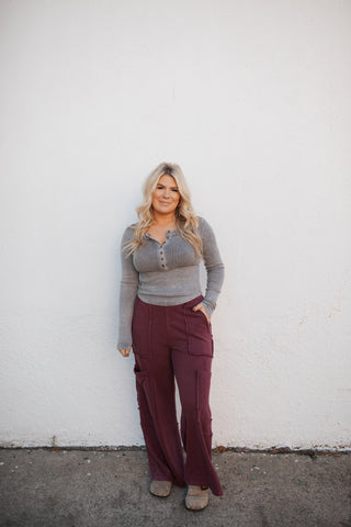 Snoozing Sweatpants - Dark Cherry