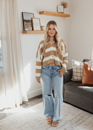 Good Feels Cardi - Taupe