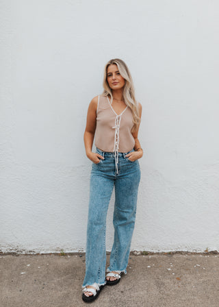 Jones Tie Top
