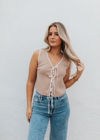 Jones Tie Top