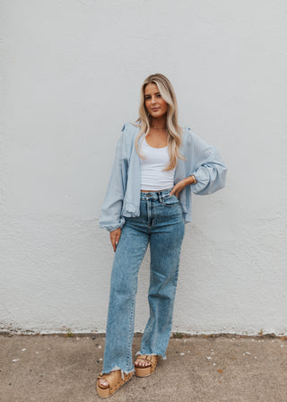 Manhattan Button Up