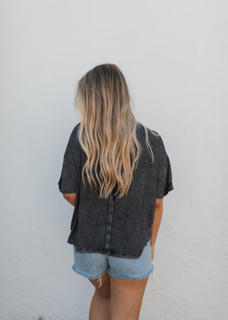 Riley Tee - Washed Black (Rooted)