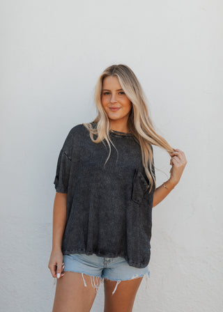 Riley Tee - Washed Black (Rooted)