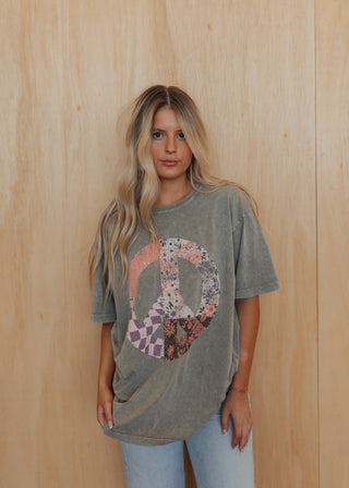 Boho Peace Graphic Tee - Mocha