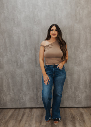 Taeya Twisted Top - Tan