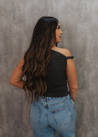 Taeya Twisted Top- Black