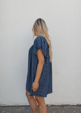 Carson Dress - Med Wash