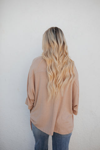 Preston Tee- Taupe