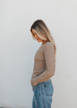 Vivian Button Top - Taupe