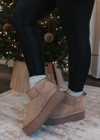 Campfire Cutie Boots