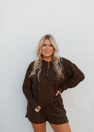 Cozy Leopard Set - Brown
