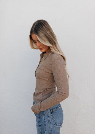 Taytum Collar Top