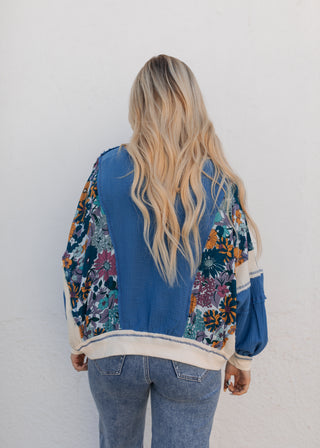 Star Patch Floral Top