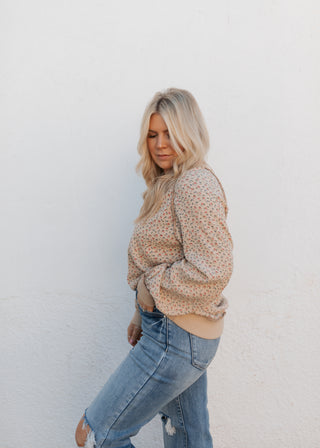 Amber Floral Pullover