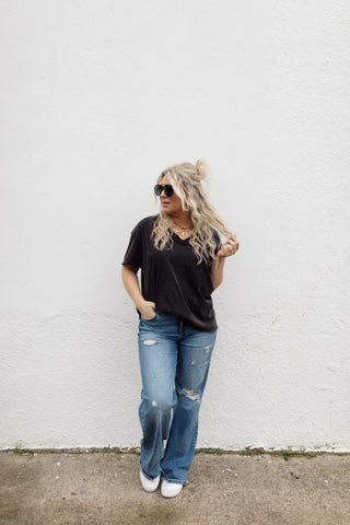 V-Neck Oversized Tee