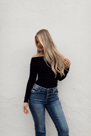 Bailey Boat Neck Top - Black