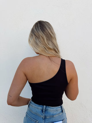 Baylyn Buckle Tank - Black