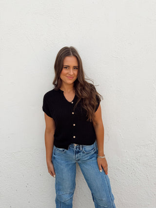 Brady Button Top