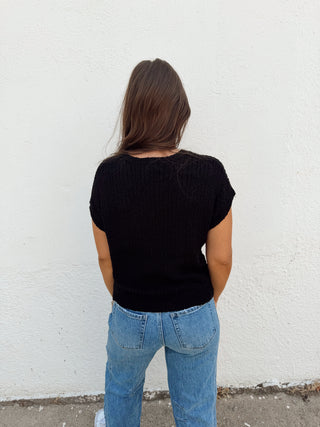 Brady Button Top
