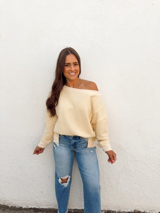 Savannah Pullover - Butter Yellow