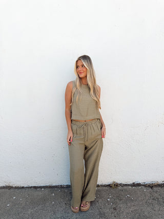 Montgomery Set - Olive