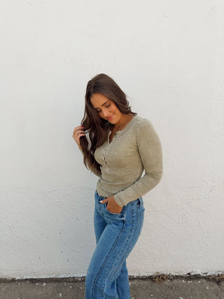 Jett Top - Light Olive
