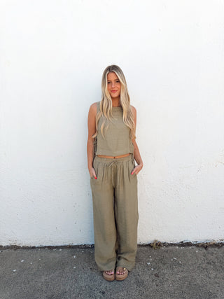 Montgomery Set - Olive