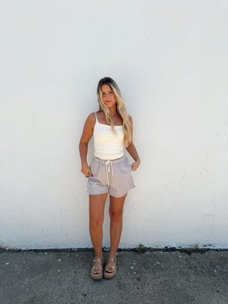 Faye Shorts - Brown