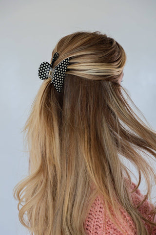 BLACK & WHITE POLKA DOT CLAW