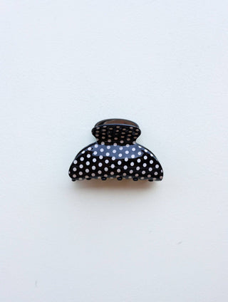 BLACK & WHITE POLKA DOT CLAW