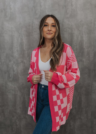 Lainey Checkered Cardi - Pink