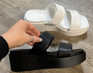 Lizzie Platform Sandal-White